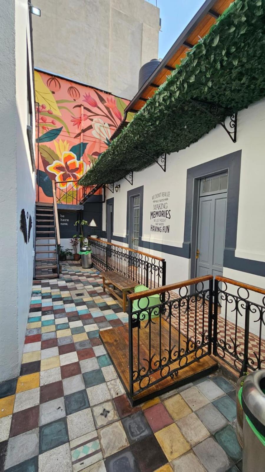 Casa Columpio Hostel Mexico City Exterior photo